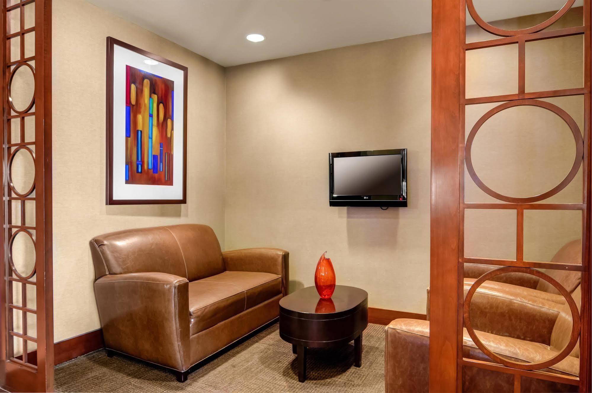 Hyatt Place Atlanta Alpharetta North Point Mall Экстерьер фото