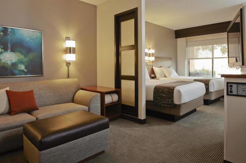 Hyatt Place Atlanta Alpharetta North Point Mall Экстерьер фото