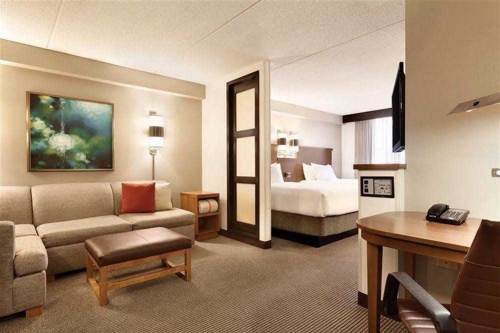Hyatt Place Atlanta Alpharetta North Point Mall Экстерьер фото